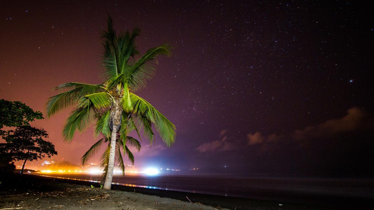 Miguel Surf Camp Hotel Quepos Exterior photo